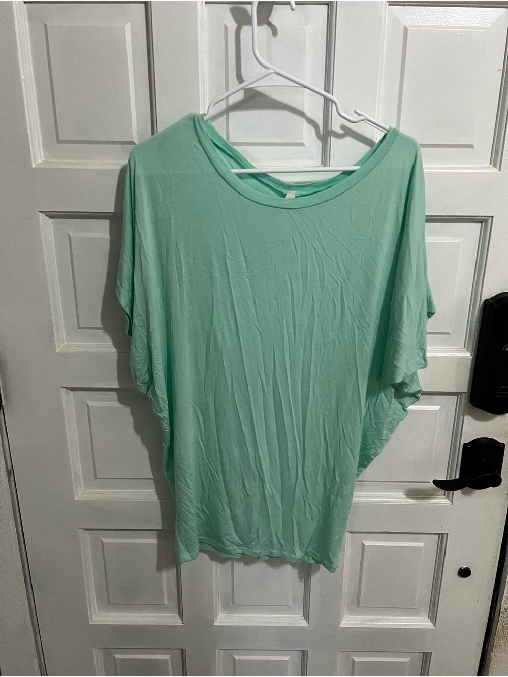 Love in Mint Green Flowing Short Sleeve Tunic